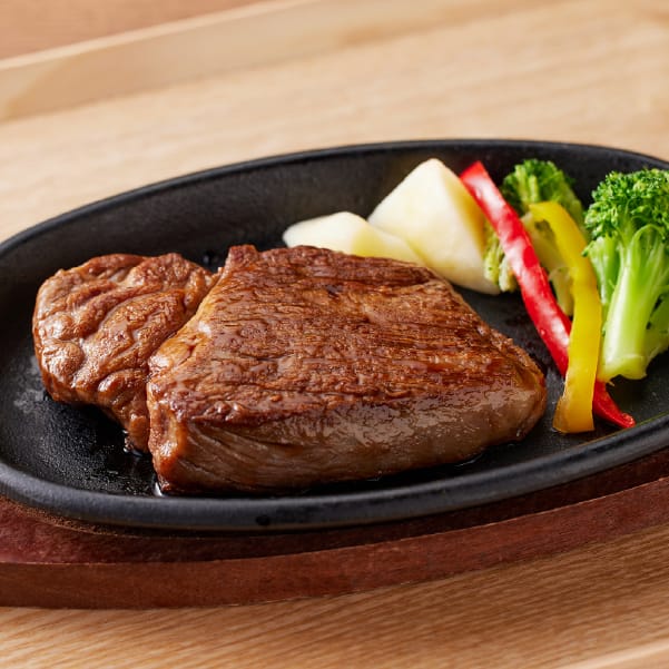 米沢牛のステーキ